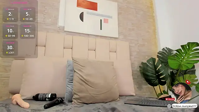 Snapshot of Chloe_Morgans chatting on February 2025 10:20:02 PM Chloe Morgans online show from February 2025 10:20:02 PM