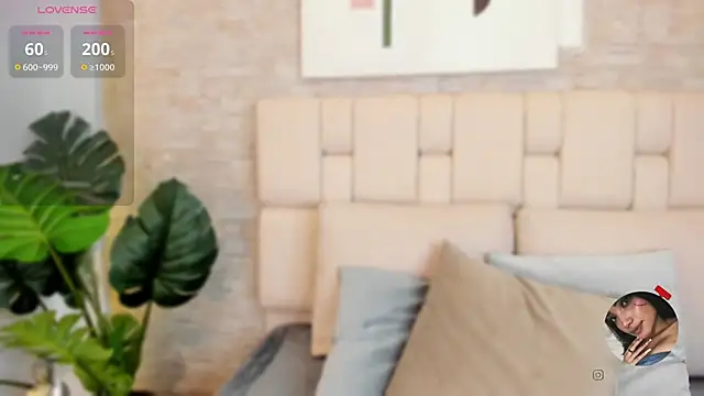 Snapshot of Chloe_Morgans chatting on February 2025 07:25:02 PM Chloe Morgans online show from February 2025 07:25:02 PM