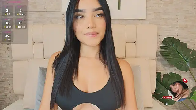 Snapshot of Chloe_Morgans chatting on March 2025 07:37:02 PM Chloe Morgans online show from March 2025 07:37:02 PM