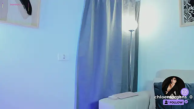 Snapshot of Chloe_Morgans chatting on December 2025 01:42:01 PM Chloe Morgans online show from December 2025 01:42:01 PM