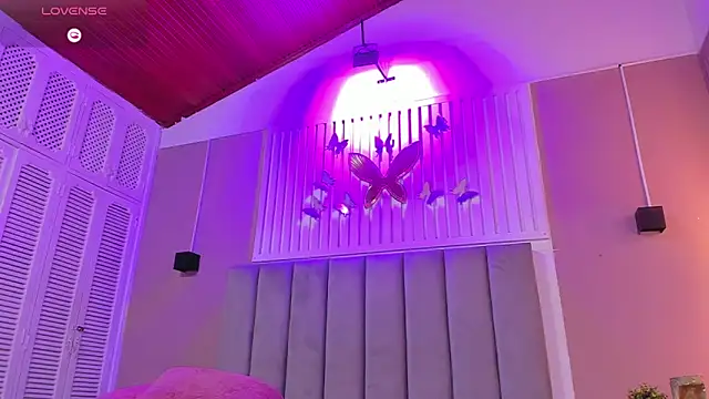 dyvis 22 online show from October 2025 11:42:02 AM