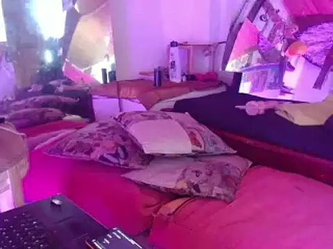 laye19 online show from January 2025 02:59:01 PM