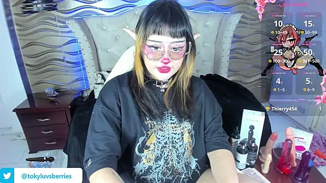 toky doll online show from December 2024 09:33:02 PM