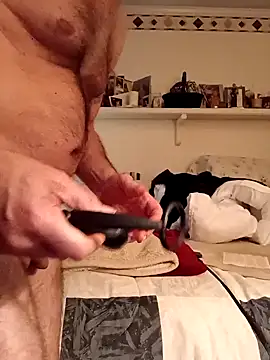 Snapshot of Hand69someguy chatting on December 2024 02:19:02 AM Hand69someguy online show from December 2024 02:19:02 AM