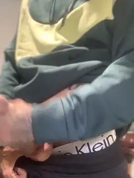 Snapshot of 27powercm chatting on November 2025 05:39:01 AM 27powercm online show from November 2025 05:39:01 AM