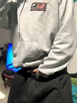 Snapshot of 27powercm chatting on November 2025 04:46:01 AM 27powercm online show from November 2025 04:46:01 AM