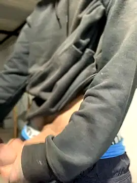 Snapshot of 27powercm chatting on November 2025 06:17:02 AM 27powercm online show from November 2025 06:17:02 AM