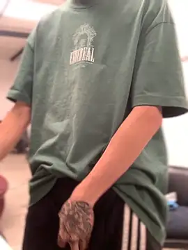 Snapshot of 27powercm chatting on November 2025 08:57:01 PM 27powercm online show from November 2025 08:57:01 PM