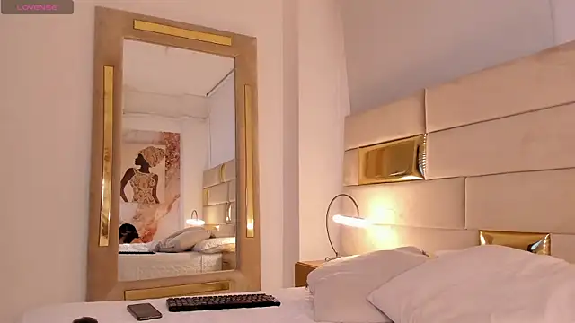 Arii stone online show from March 2025 10:00:02 AM