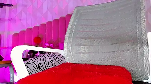 angelyy 02 online show from February 2025 02:40:01 AM