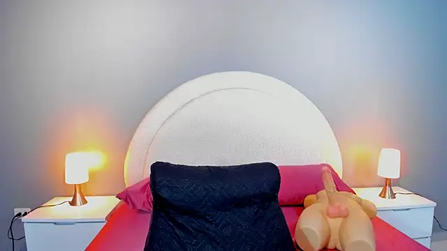 Eva bigboobs online show from October 2025 11:20:02 AM