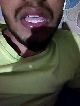 Neel8547 online show from December 2024 05:33:01 PM