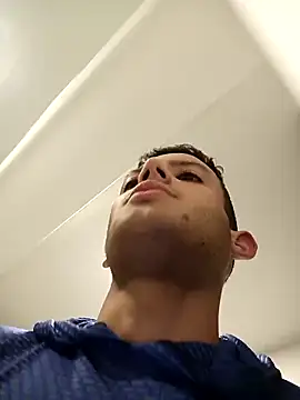 Snapshot of Duvan_Martinez23 chatting on February 2025 02:19:02 AM Duvan Martinez23 online show from February 2025 02:19:02 AM