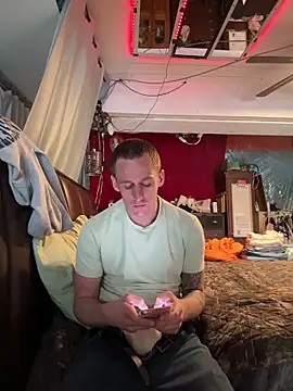 PeytonJohnn online show from February 2026 05:02:01 PM