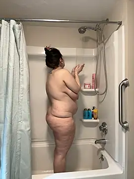 menaceswife online show from March 2025 03:52:01 PM