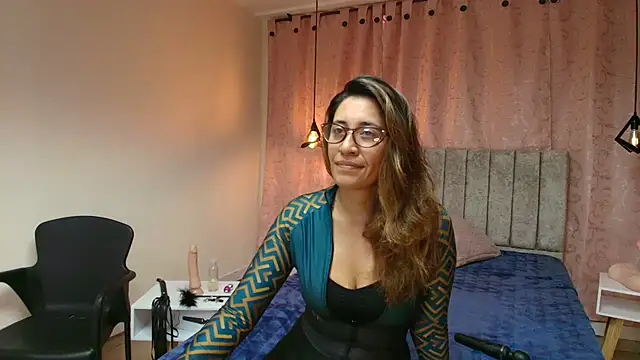 VioletaScott  online show from February 2025 12:48:02 PM