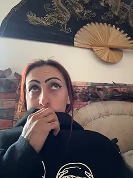 Snapshot of kriszy_baby chatting on March 2025 09:04:02 AM kriszy baby online show from March 2025 09:04:02 AM