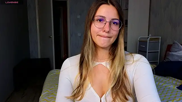 sophia euphoriaa online show from June 2026 08:53:01 AM