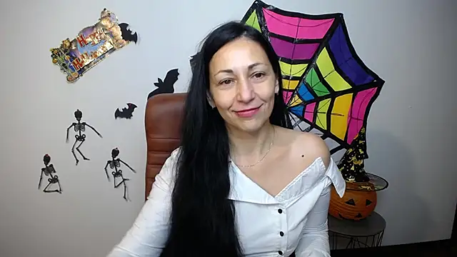 LiluGrants online show from October 2025 06:15:01 PM