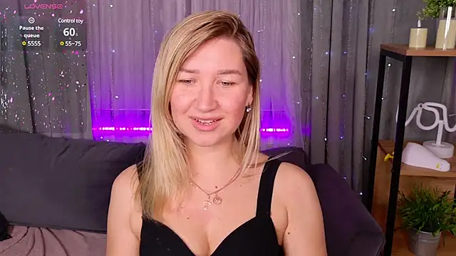 MilaBott online show from January 2025 12:09:01 AM