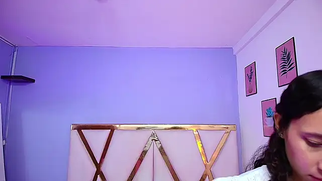 Beautifulskinny18 online show from January 2025 10:11:02 PM