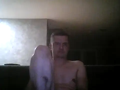 FallingAnswer56 online show from March 2026 05:34:01 PM