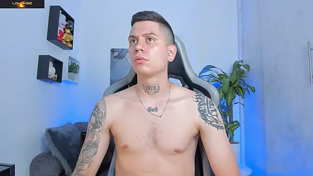 Yeiko Romero  online show from September 2025 04:41:01 PM