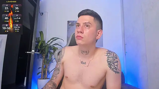 Yeiko Romero  online show from October 2025 08:35:01 AM