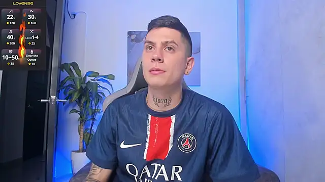 Yeiko Romero  online show from October 2025 05:47:02 PM