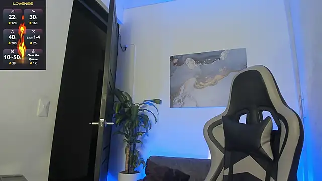 Yeiko Romero  online show from October 2025 12:00:02 AM