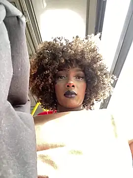 TIFFANYYSTAR online show from February 2025 01:39:01 PM