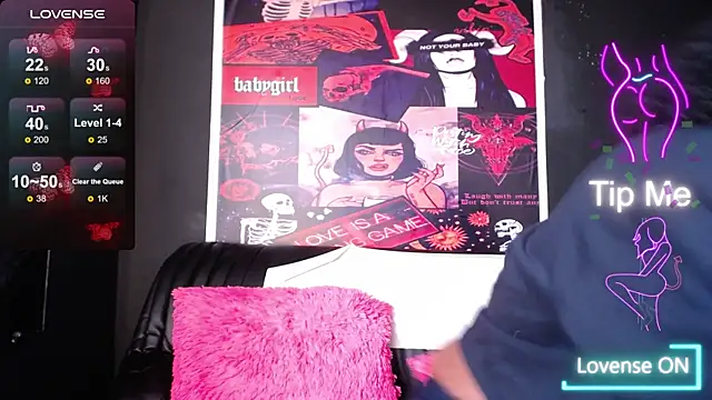 TIFFANYYSTAR online show from March 2025 01:37:02 PM