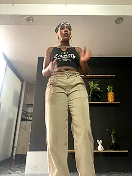 TIFFANYYSTAR online show from September 2025 02:44:02 PM