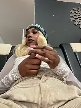 TIFFANYYSTAR online show from October 2025 02:19:01 PM