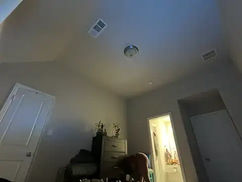 wynterheat online show from October 2025 01:06:02 AM