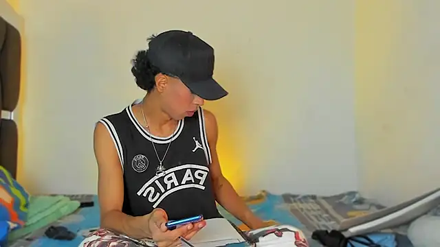 Snapshot of RyanRizzo chatting on November 2025 05:24:02 PM RyanRizzo online show from November 2025 05:24:02 PM