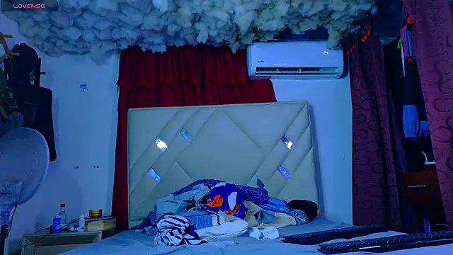 Rich boy01 online show from May 2026 04:20:02 AM