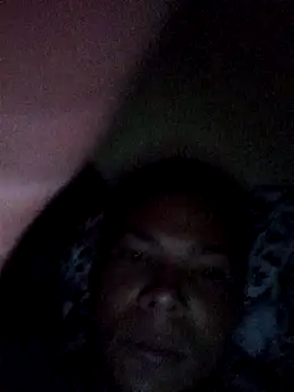 Snapshot of RayRay000000000 chatting on December 2025 07:05:01 AM RayRay000000000 online show from December 2025 07:05:01 AM