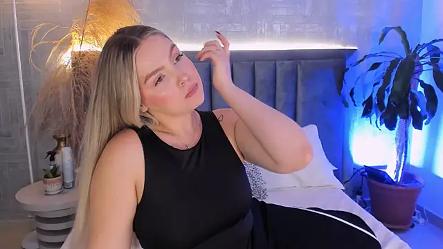 GaiaBaker online show from December 2025 03:08:01 PM