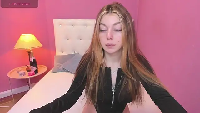 MollyMeltorr online show from December 2024 12:54:02 AM