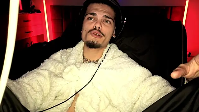 JordanShow online show from October 2025 12:06:02 PM