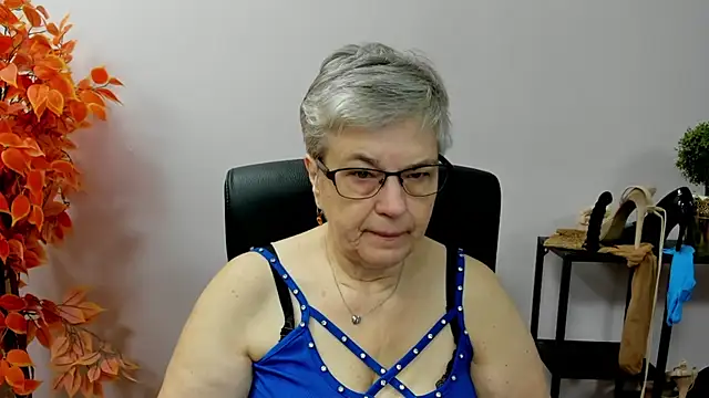 IrisDream online show from October 2025 06:14:01 AM