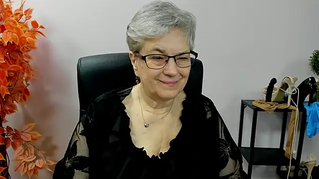 IrisDream online show from October 2025 07:21:02 AM