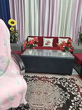 Cute-Raashii online show from May 2026 11:32:01 PM