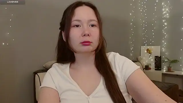 nextdoorbabygirl online show from March 2025 07:05:01 PM
