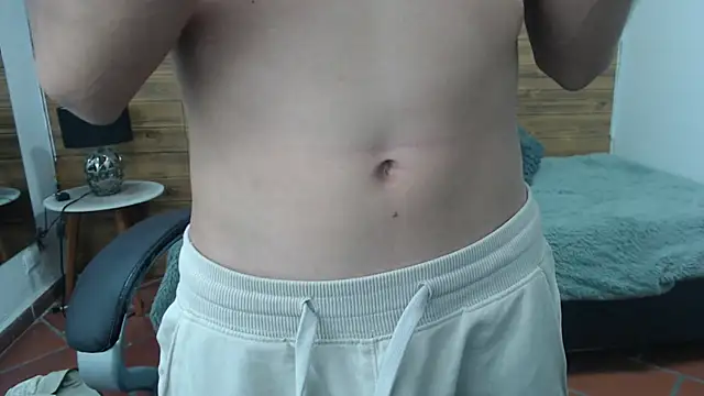 jhoellx online show from January 2025 06:39:01 PM