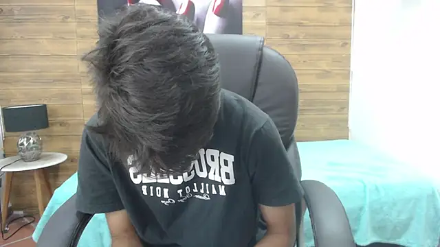 jhoellx online show from February 2025 12:33:01 PM