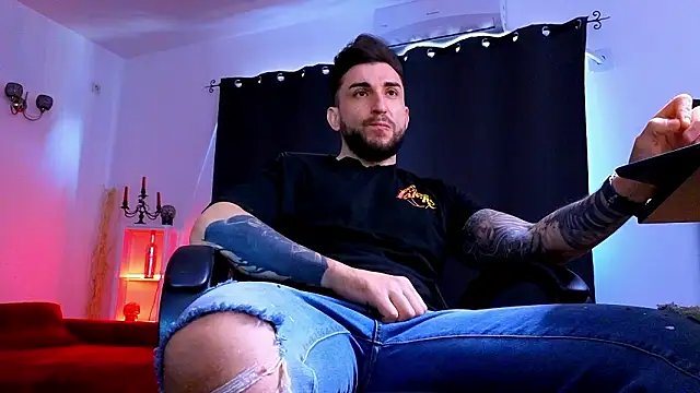 MightyAaron66 online show from February 2026 06:40:02 AM