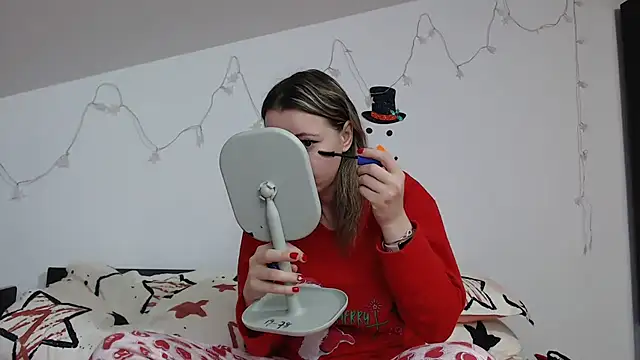 Snapshot of SweetMaddy888 chatting on January 2025 04:06:01 AM SweetMaddy888 online show from January 2025 04:06:01 AM