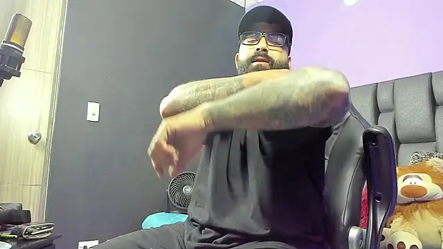 Lyon vach online show from February 2026 03:29:02 AM